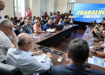 Prefeitura de Feira anuncia investimento recorde de R$ 133 milhões só em pavimentação