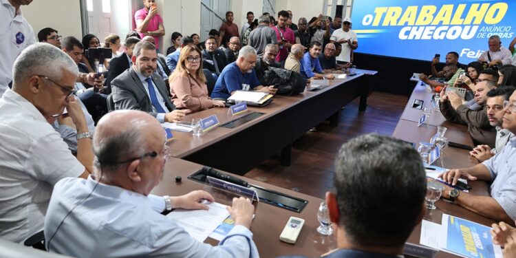 Prefeitura de Feira anuncia investimento recorde de R$ 133 milhões só em pavimentação