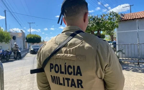 Dois homens são esfaqueados após briga generalizada na zona rural de Feira de Santana