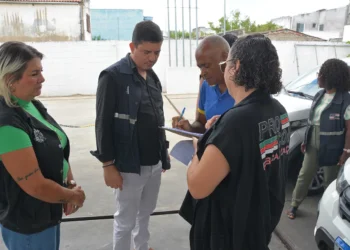 Procon investiga possíveis abusos no preço do diesel em Feira; postos têm 48h para justificar valor nas bombas