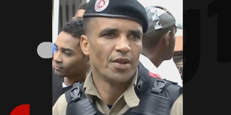Sargento da PM é morto com tiro na cabeça durante assalto na Bahia; vítima ensinava esposa a pilotar quando atingida