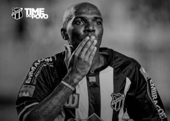 Morre Reinaldo Aleluia, ex-jogador do Bahia, aos 53 anos