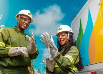 Neoenergia Coelba abre mais de 200 vagas para Escola de Eletricistas e faz mutirões com inscrições presenciais