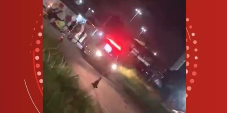 Irmãos de 4 e 8 anos morrem após serem atropelados por carro em rodovia de Salvador