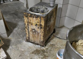 Sujeira nas paredes e panelas sem higiene: veja o que levou Vigilância Sanitária a interditar delicatessen na Bahia