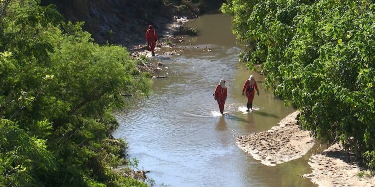 Após quatro dias de buscas, corpo de mulher levada pela enxurrada é encontrado na Bahia