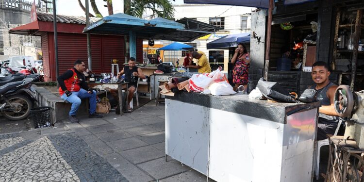 Licitação para reconstrução da Praça dos Sapateiros será dia 24