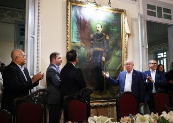 Solenidade festiva marca centenário do Paço Municipal Maria Quitéria