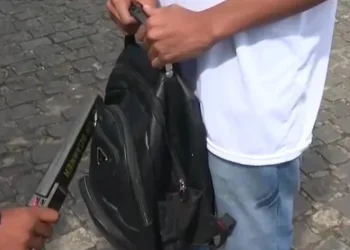 Câmara promulga lei que autoriza uso de detectores de metais em escolas de Feira de Santana