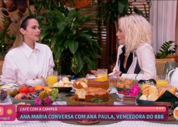 Ana Paula Renault comenta atitude como jogadora: ‘Me permiti ser a mulher livre que eu sou’