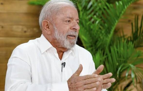 Lula diz que tem interesse em recomprar Refinaria de Mataripe para Petrobras