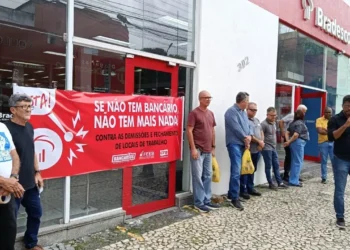 Sindicato dos bancários denuncia demissões e sobrecarga de trabalho em agência de Feira de Santana