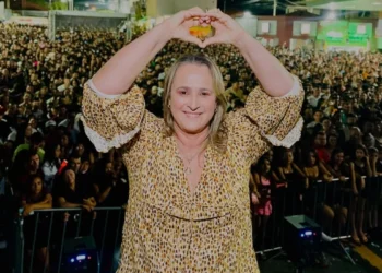 Após ataque a tiros, prefeita de cidade baiana se manifesta e detalha atentado em estrada