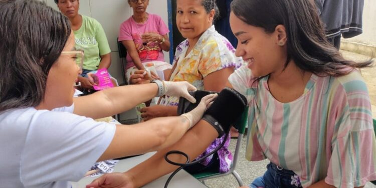 Mais de 1.300 consultas e exames foram agendados durante o Feira em Ação em Maria Quitéria