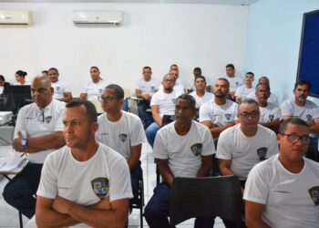 SMT ministra instrução técnica para novos guardas municipais durante o Maio Amarelo
