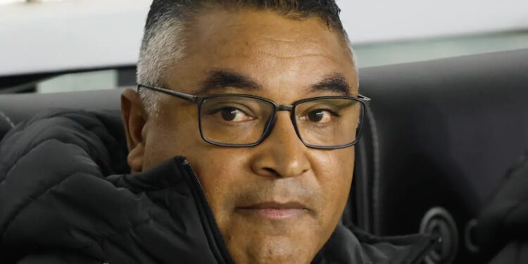 São Paulo decide demitir Roger Machado após eliminação contra o Juventude
