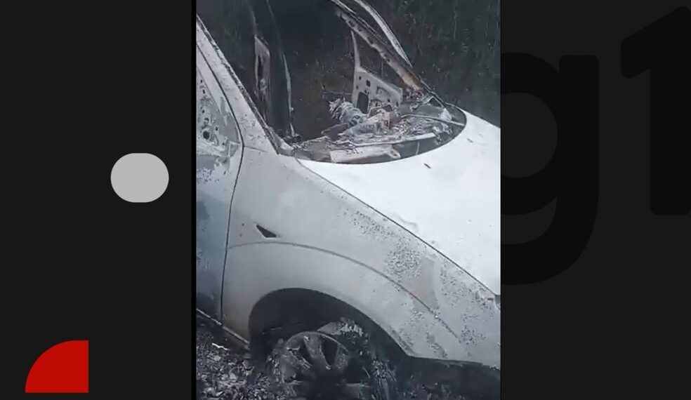 Corpo carbonizado é encontrado dentro de carro no sudoeste da Bahia