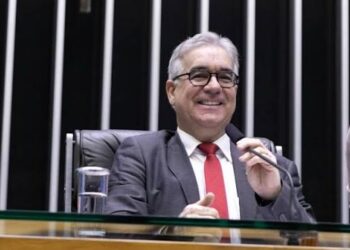Zé Neto propõe audiência pública sobre aprimoramento da Reforma Tributária