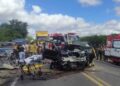 Batida entre dois carros deixa quatro feridos na Bahia; veículos ficaram irreconhecíveis