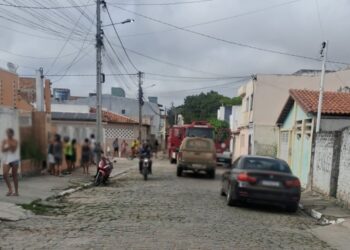 Três crianças morrem carbonizadas após incêndio em residência no interior da Bahia
