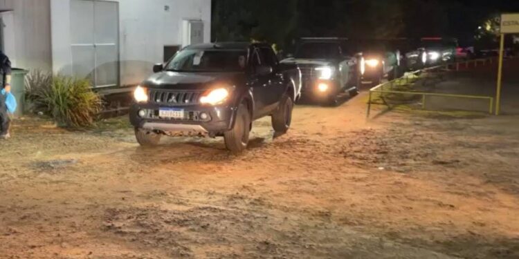 Quinze pessoas são presas suspeitas de integrar grupo criminoso ligado a conflitos fundiários na Bahia
