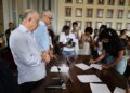 Escolas municipais de Feira recebem reforço de mais 145 professores e 22 cuidadores