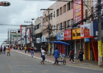 Comércio de Feira de Santana tem horário ampliado no mês de junho; confira