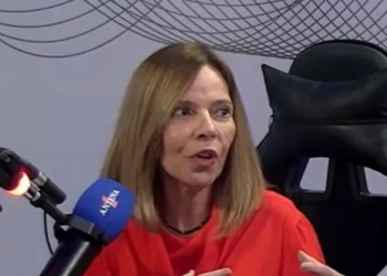 Na Antena 1, promotora cobra prefeituras a criarem leis para priorizar artistas ligados ao São João