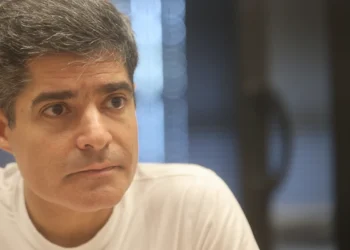 Após susto em avião, ACM Neto relata pânico, diz que recorreu à fé em Deus e garante: ‘Pré-campanha está mantida’