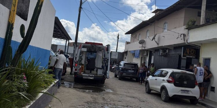 Trabalhador de companhia elétrica morre e outro fica ferido após acidente em subestação de energia na BA; apagão afetou 21 cidades