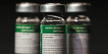 Governo suspende vacina da dengue do Butantan após o registro de duas mortes suspeitas