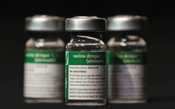 Governo suspende vacina da dengue do Butantan após o registro de duas mortes suspeitas
