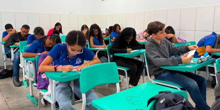 Seduc anuncia escolas abertas aos sábados para atendimento pedagógico