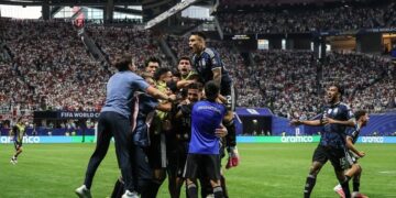 De virada, Argentina vence Inglaterra e vai à final da Copa do Mundo 2026