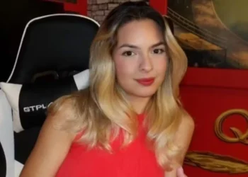 Jovem morta por ex após terminar namoro nos EUA estudou em Salvador e tinha viagem marcada para a Bahia