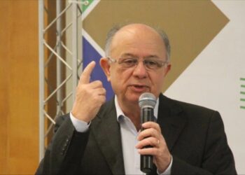 José Ronaldo se defende após Jerônimo mudar discurso para atacá-lo