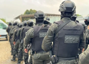 WhatsApp, Pix e contas de terceiros: como policiais penais montaram esquema milionário no presídio de Feira