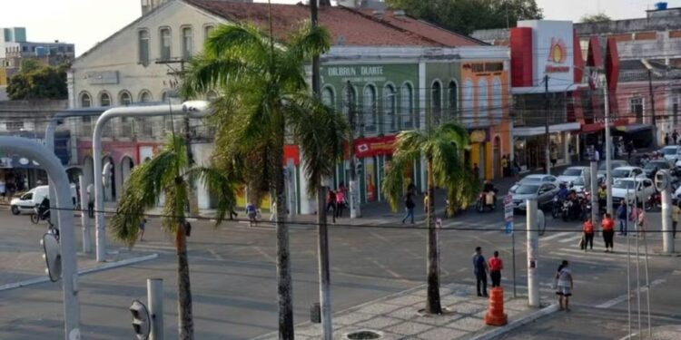 Veja o que abre e fecha em Feira de Santana no feriado de 2 de julho