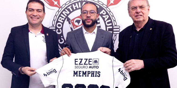 Corinthians anuncia renovação do contrato de Memphis Depay