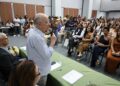 Prefeitura de Feira reforça efetivo da educação empossando mais 128 professores concursados