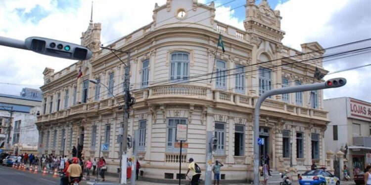 Prefeitura de Feira convoca mais 29 aprovados em concurso público