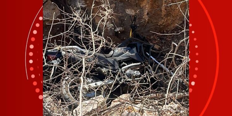 Motocicleta e outros pertences de advogado desaparecido são achados em área de vegetação na BA