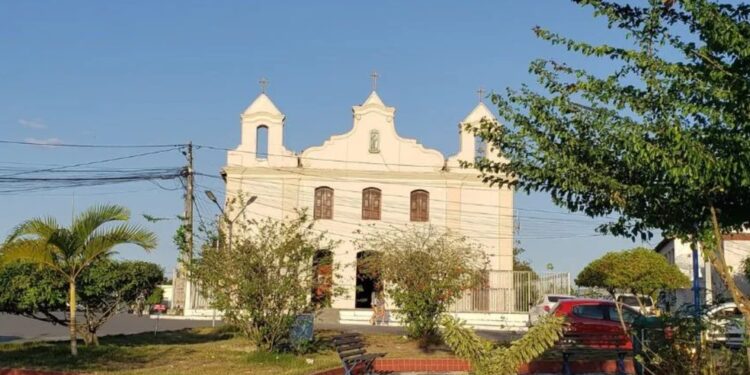 Técnico morre após passar mal dentro de tanque subterrâneo de combustível na Bahia