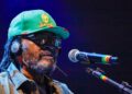 Cantor Edson Gomes é internado em UTI de hospital na Bahia após passar mal depois de show