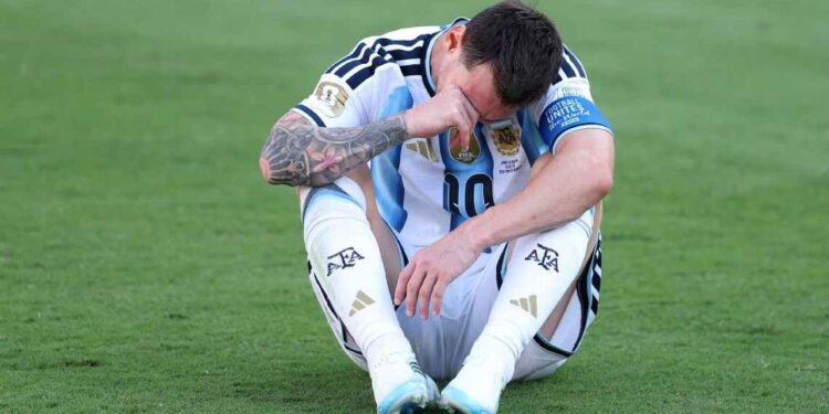 Messi anuncia aposentadoria definitiva da seleção da Argentina