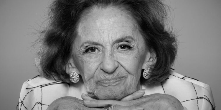 Atriz Laura Cardoso morre aos 98 anos