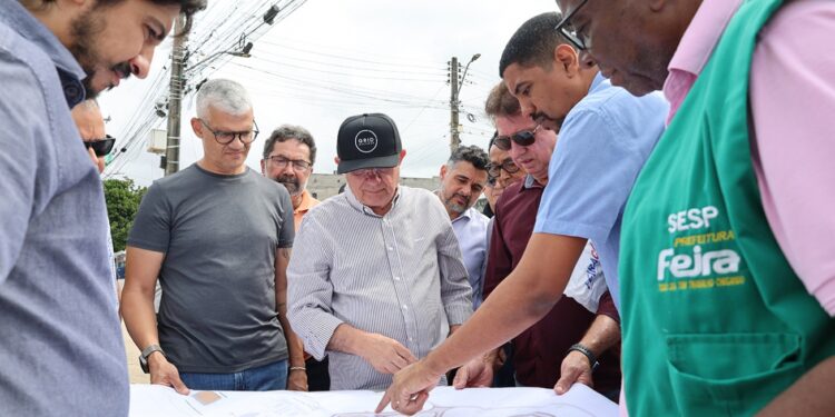 Conjunto Feira VII ganha uma ampla e moderna praça multiuso