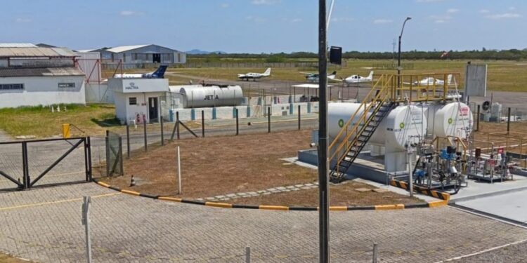 Aeroporto de Feira de Santana tem atividades suspensas temporariamente por licença ambiental vencida