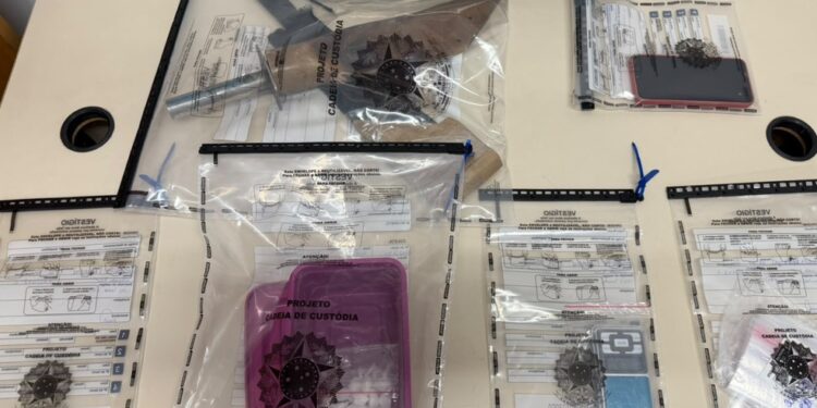 Homem apontado como chefe do tráfico de drogas em Feira de Santana é preso