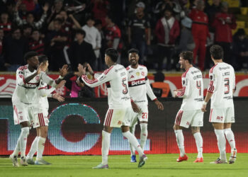 Flamengo vence o Del Valle na altitude e abre vantagem na Libertadores